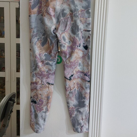 Tahari Sport Tights Comfort Stretch Best Exercise Must Have On MEDIUM - Picture 11 of 15